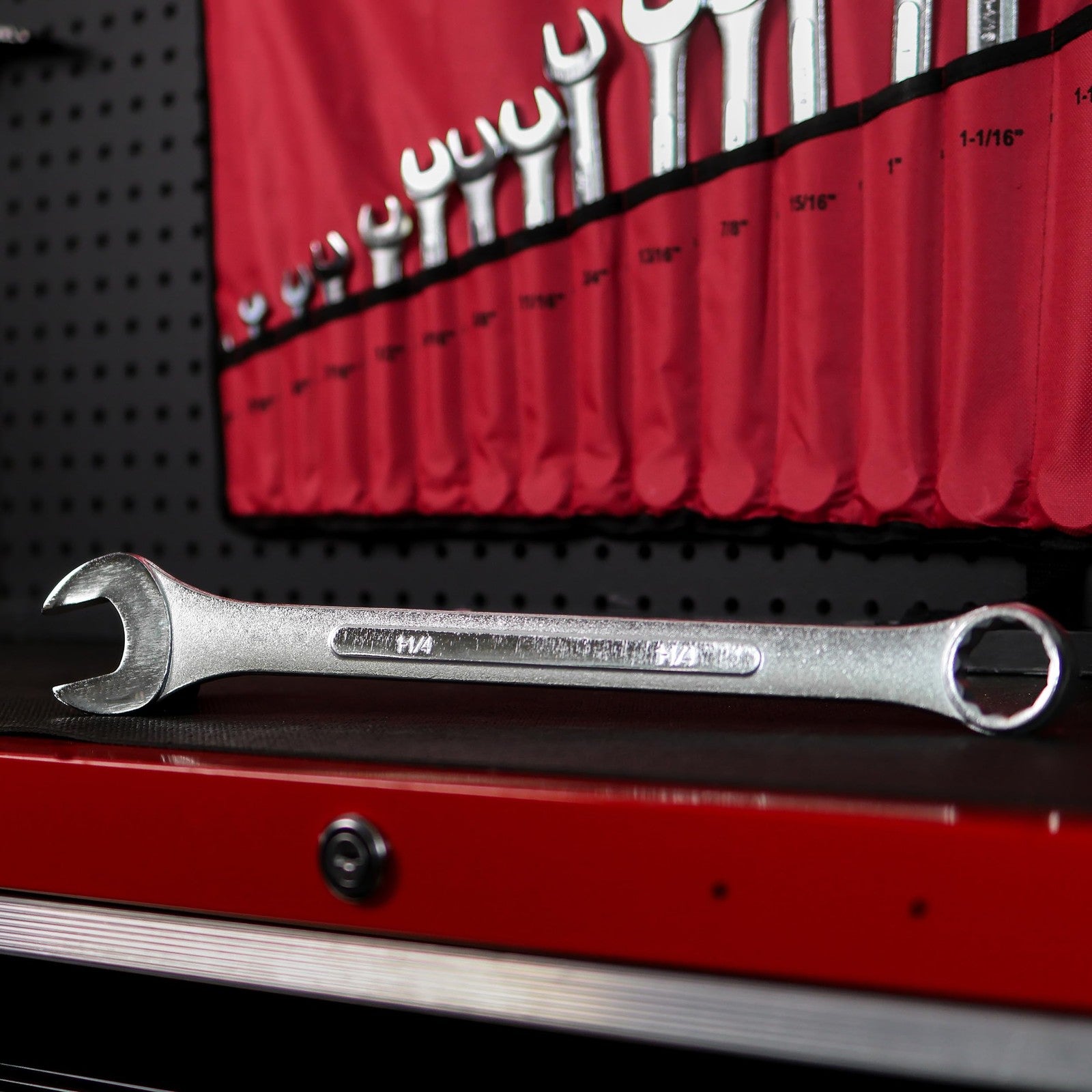 ABN 16-Piece SAE Combination Wrench Set 1/4" to 1-1/4" w/ Roll-Up Pouch 12-Point