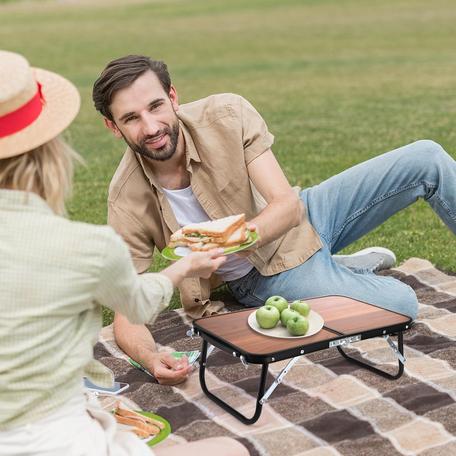 Portable Folding Camping Table Mini Picnic Beach Table w/ Carry Handle